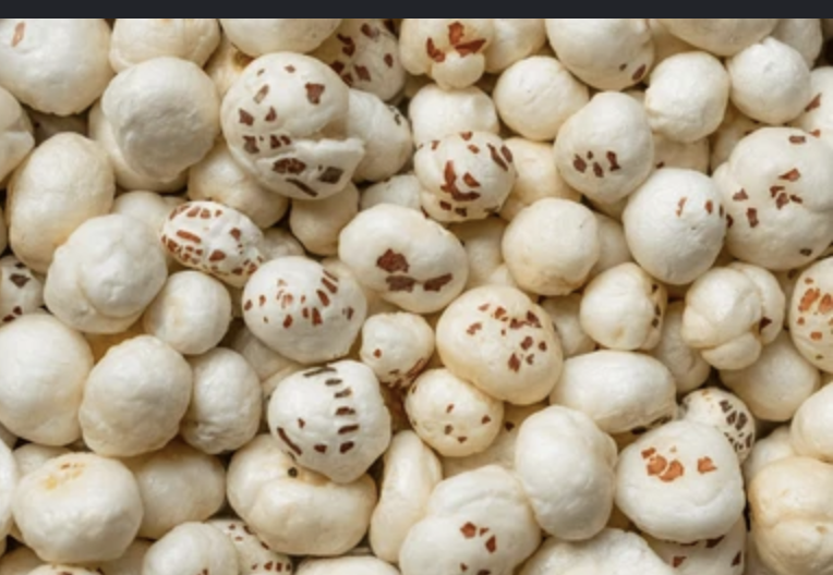 Orgosai Makhana — premium roasted lotus seeds in Peri Peri, Salt & Pepper, and Fasting flavours